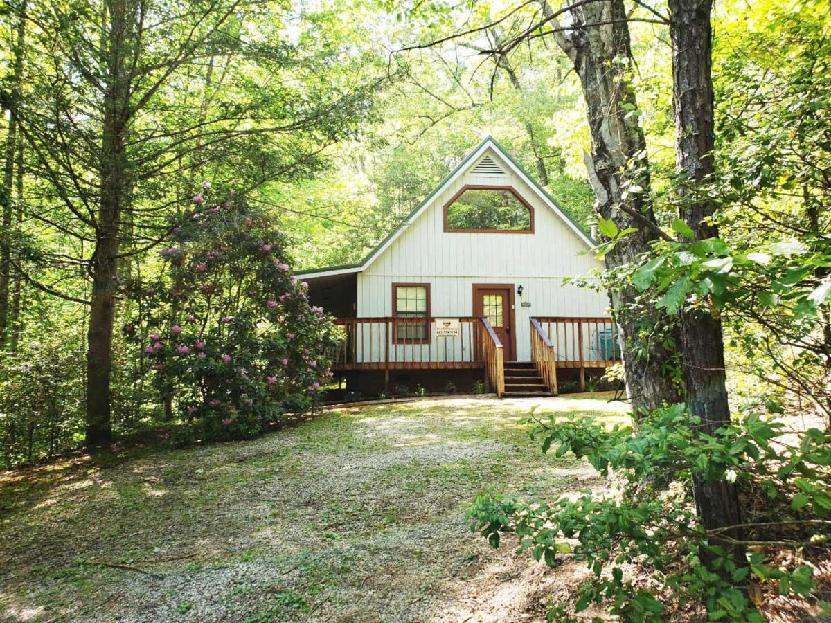 Secluded Romance Villa Гетлинбург Екстериор снимка